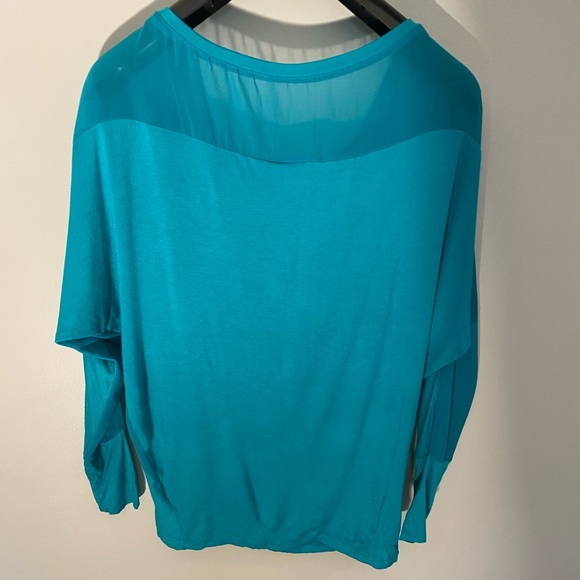 Chiffon Off The Shoulder Blue Top - Picture 10 of 10